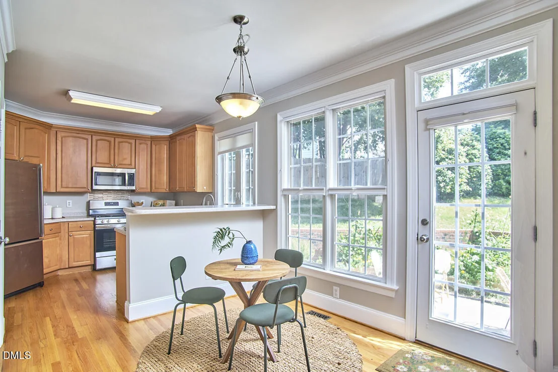 Photo of 2909 Ashland Drive