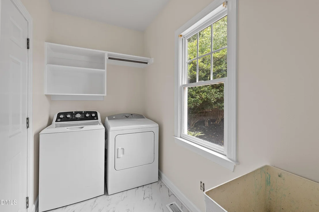 Photo of 100 Robbins Reef Way