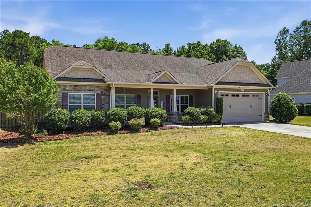 Photo of 207 Brightleaf Drive