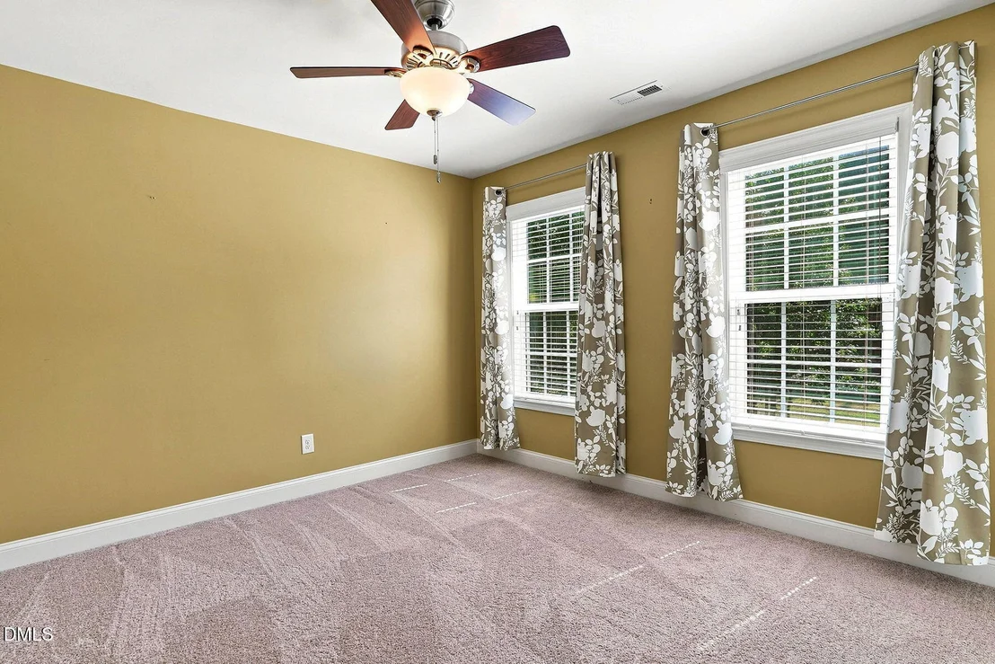 Photo of 243 Barrette Lane