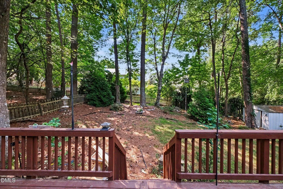Photo of 1204 Belhaven Road
