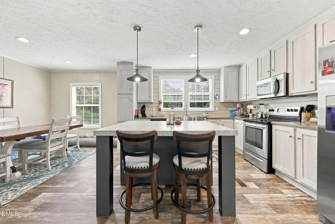 Photo of 107 Azalea Drive