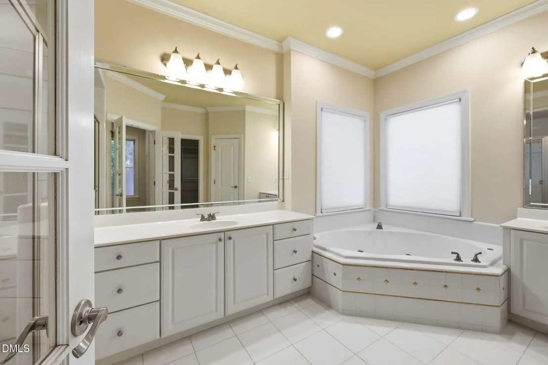 Photo of 1204 Westerham Drive