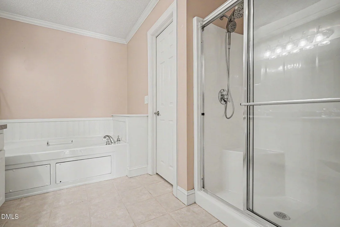 Photo of 1025 Long Branch Road