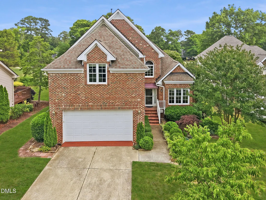 Photo of 2912 Hawtree Drive