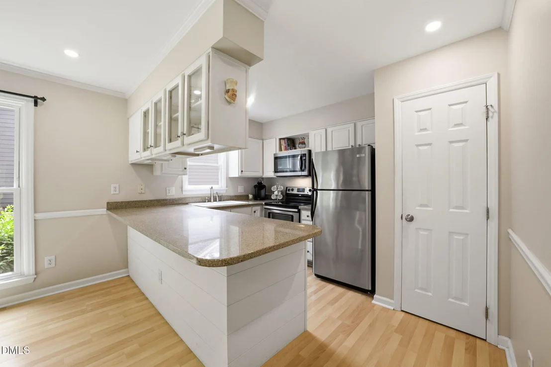 Photo of 4901 Willowtree Lane
