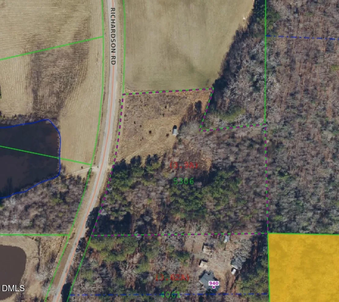 Photo of 1000 Richardson Road