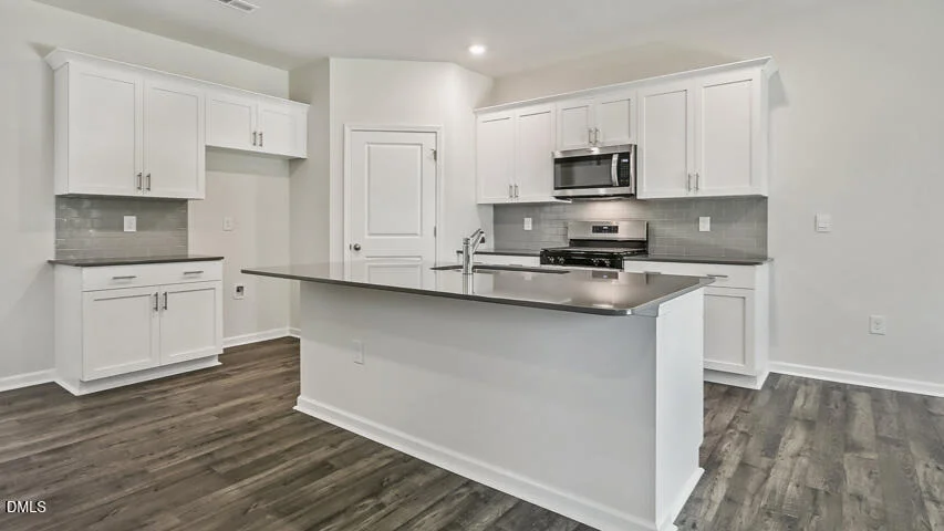 Photo of 1868 Fighting Bull Drive