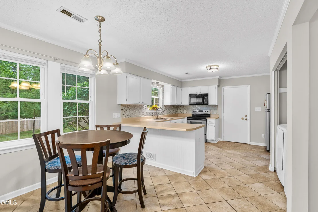 Photo of 16 Meadowcrest Drive