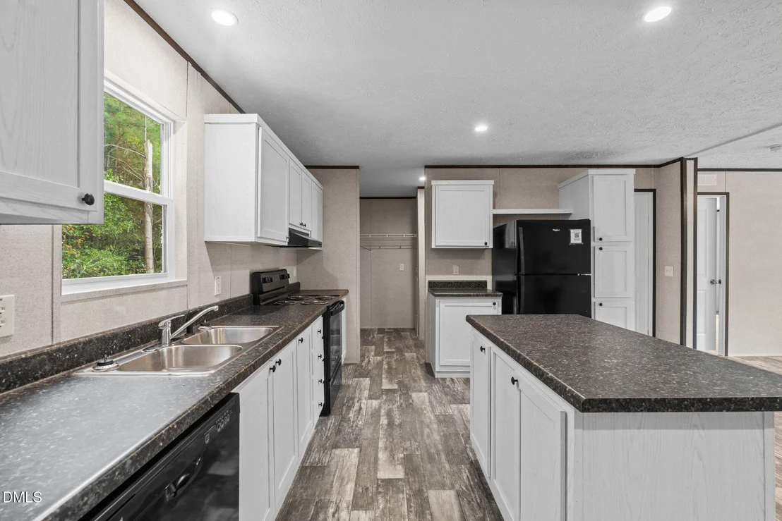 Photo of 38 Emerald Lane