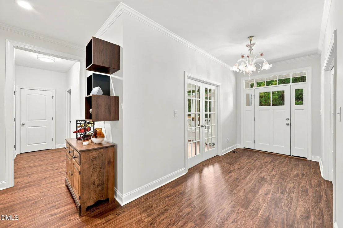 Photo of 665 Walnut Grove Road