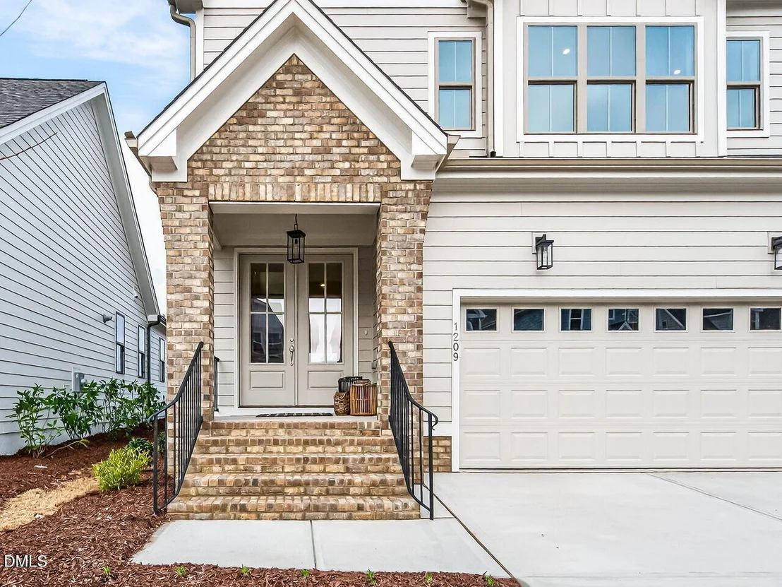 Photo of 849 Lunar Light Drive
