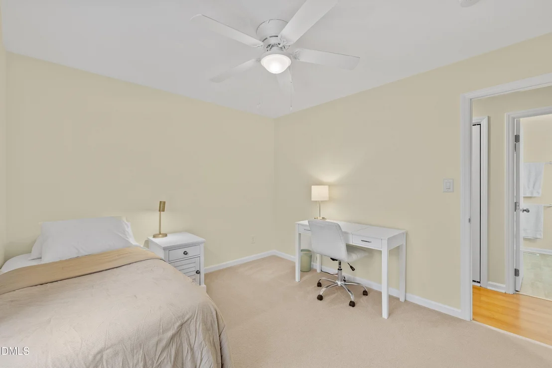 Photo of 514 Holtz Lane