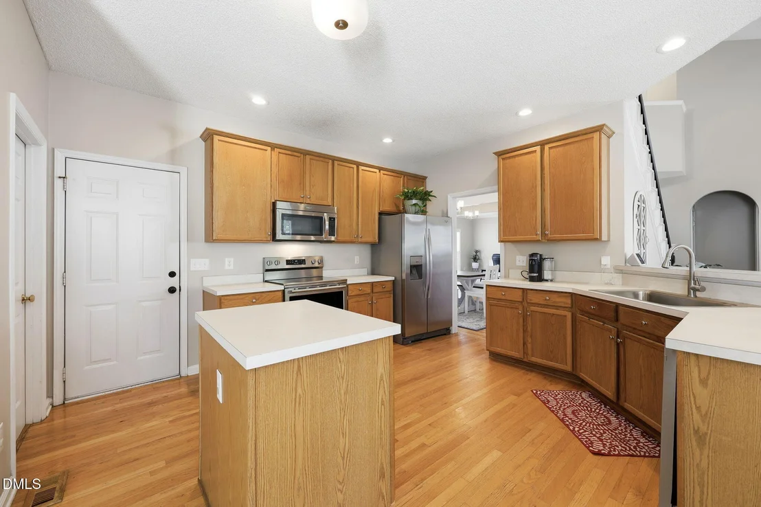 Photo of 8900 Eaglebrook Court