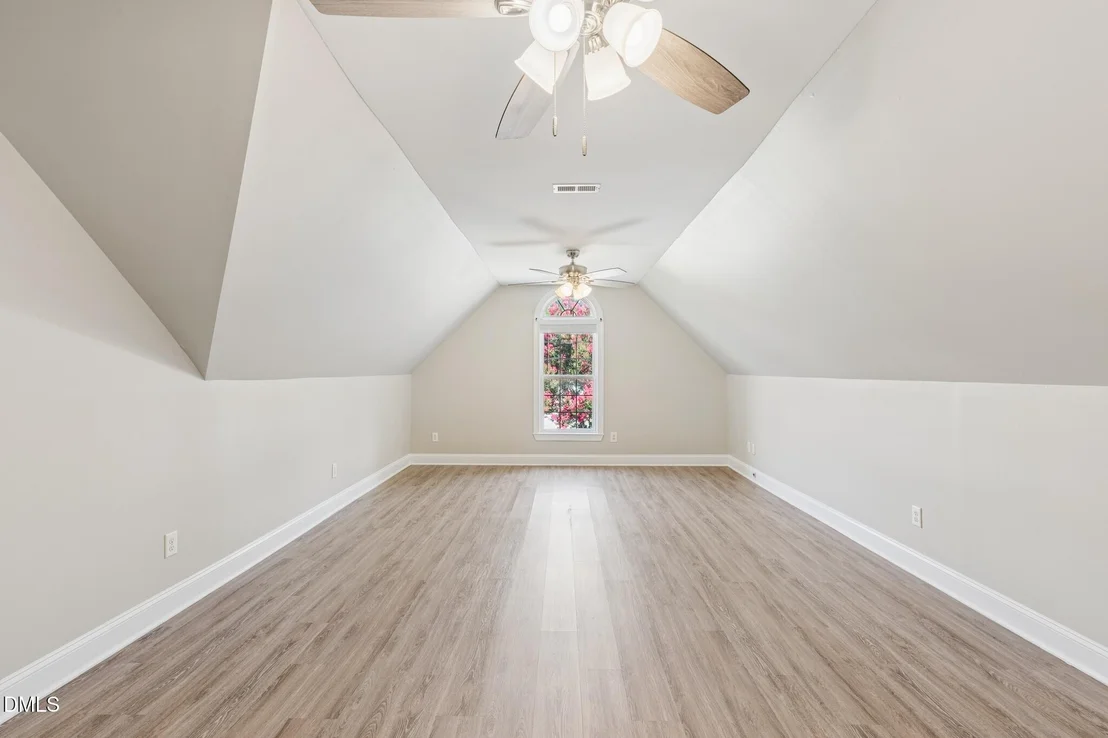 Photo of 2103 W Marilyn Circle