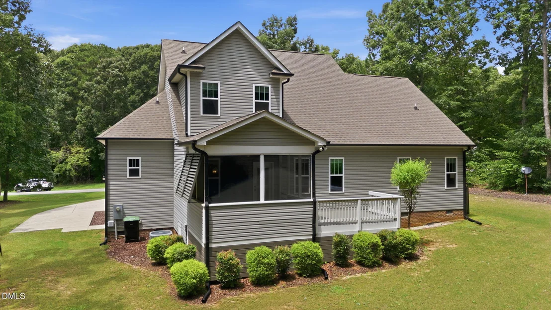 Photo of 331 Forest Oaks Drive