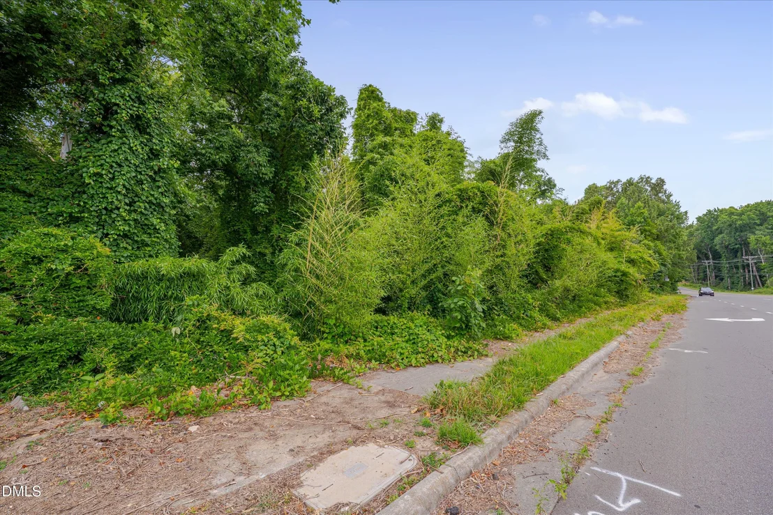 Photo of 5202 Garrett Road