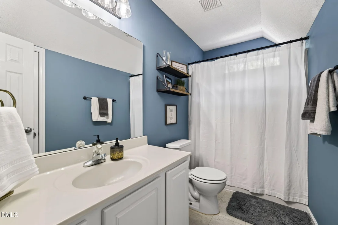 Photo of 239 Tomahawk Drive