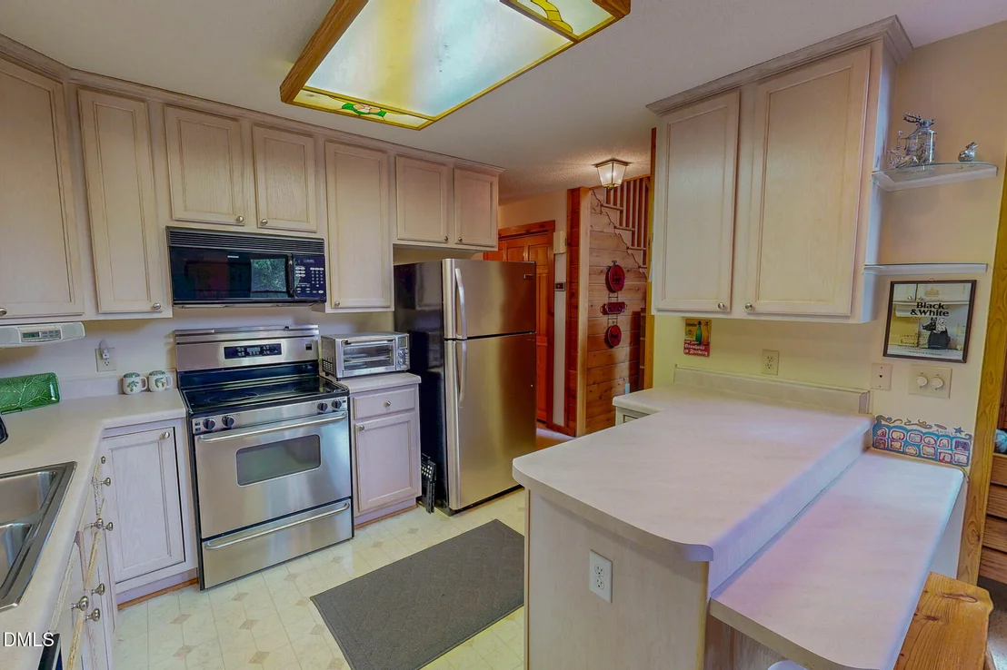 Photo of 222 Amber Road