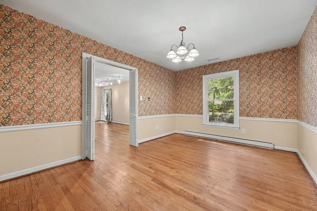 Photo of 410 Brookside Drive