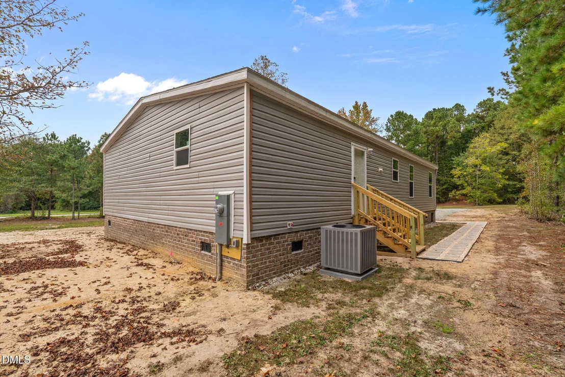 Photo of 38 Emerald Lane