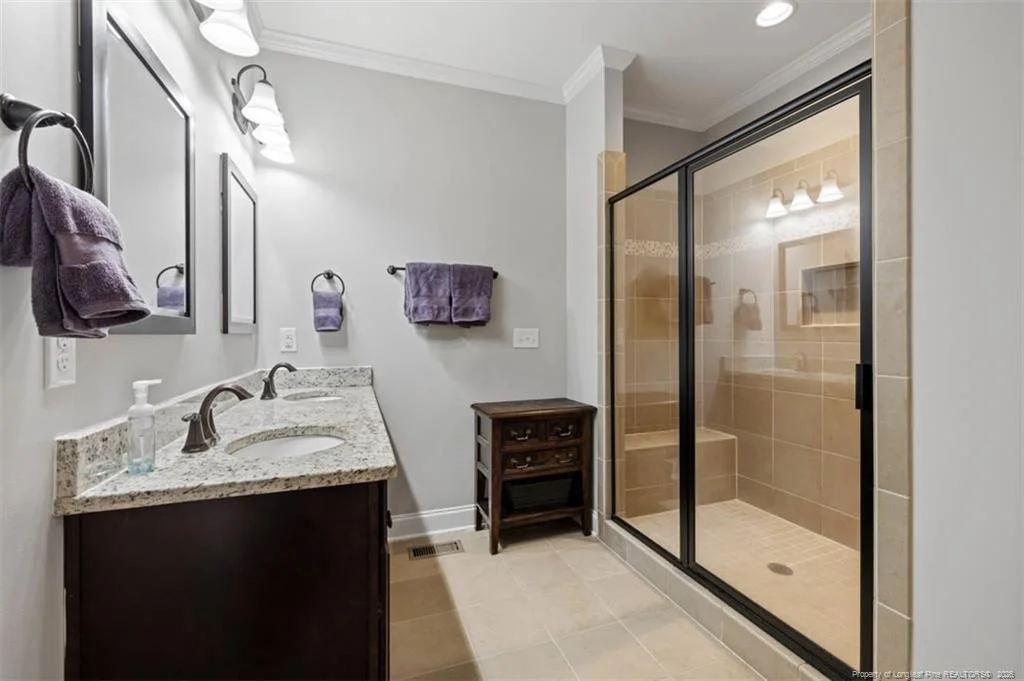 Photo of 48 Valley Brook Lane