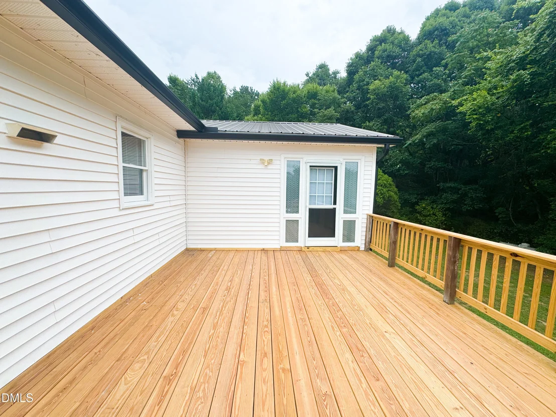 Photo of 349 Laura Lane