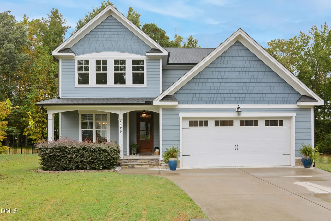 Photo of 8529 Hurst Drive