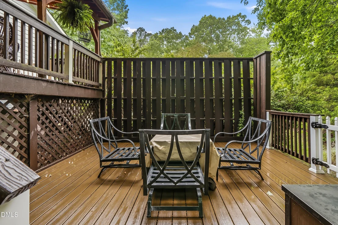 Photo of 1214 Halcyon Place
