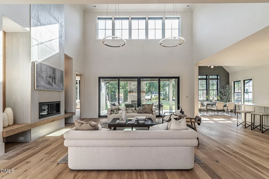Photo of 98 Summit Terrace Drive