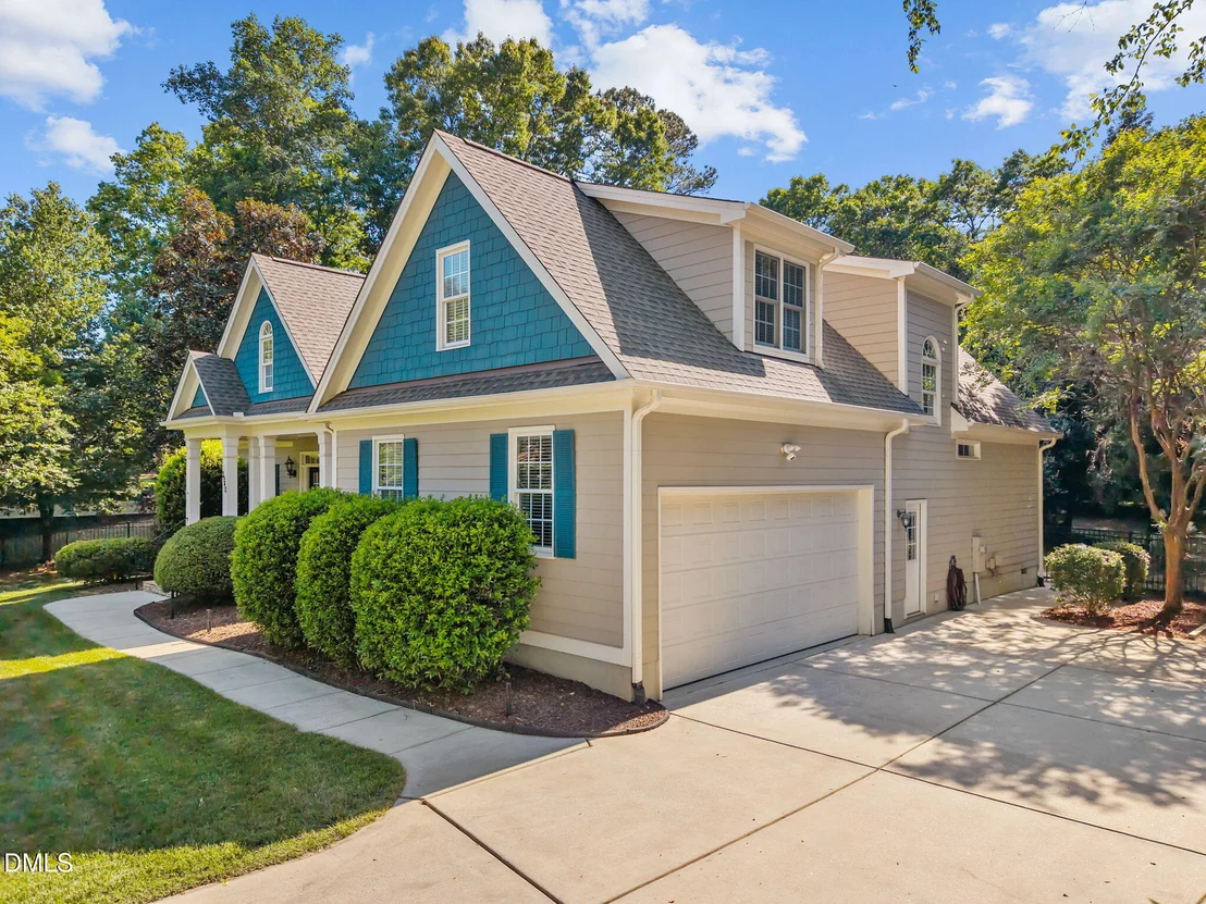 Photo of 3940 Grandbridge Drive