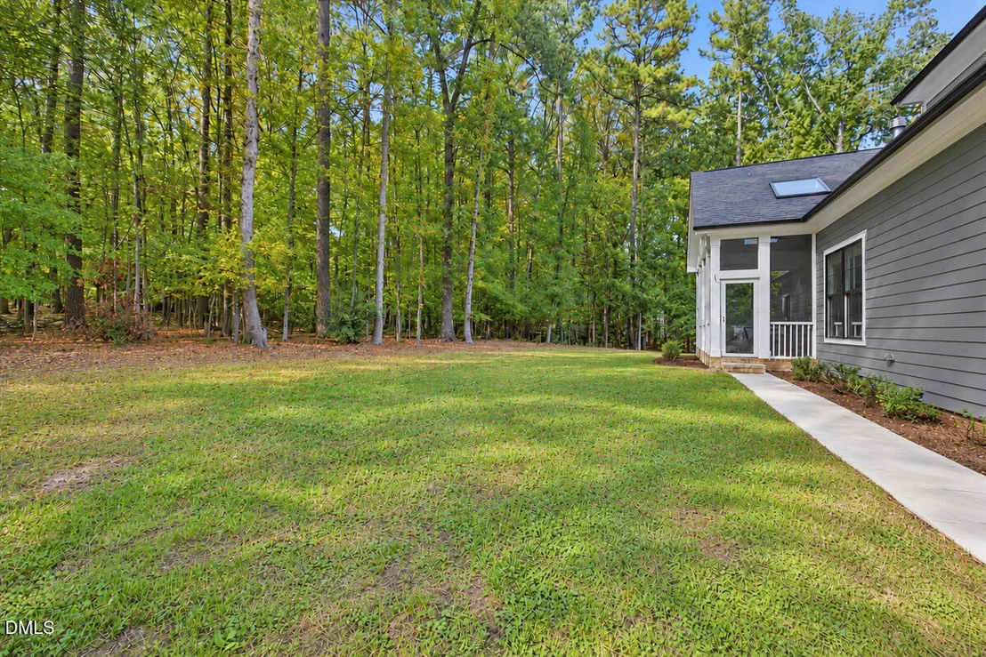 Photo of 3526 Westglen Road