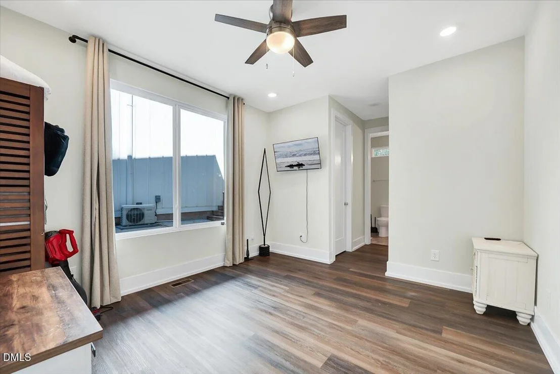 Photo of 2982 Carolyn Drive