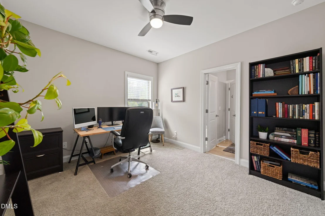 Photo of 320 Papyrus Place