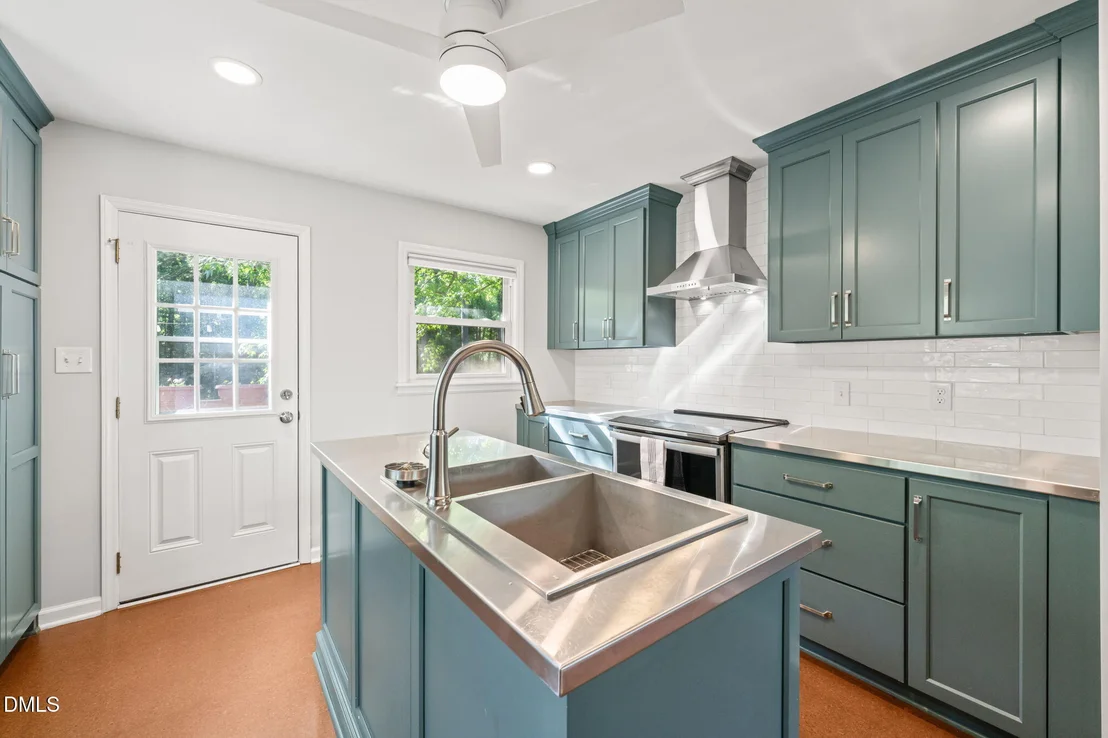 Photo of 3827 Corwin Road