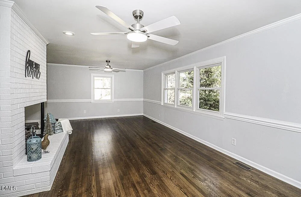 Photo of 805 River Road