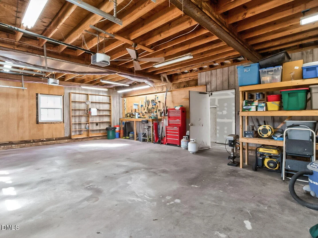 Photo of 1425 Raybon Drive