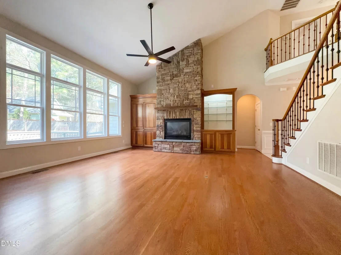 Photo of 1001 Lake Valley Drive