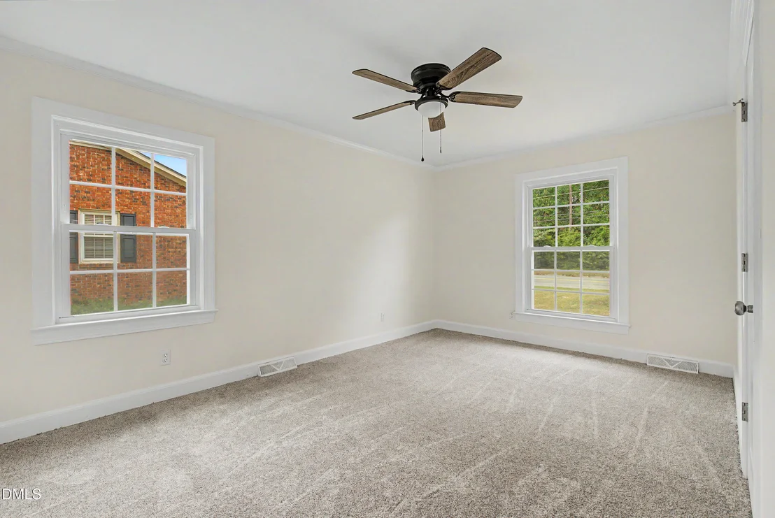 Photo of 2900 Carey Road