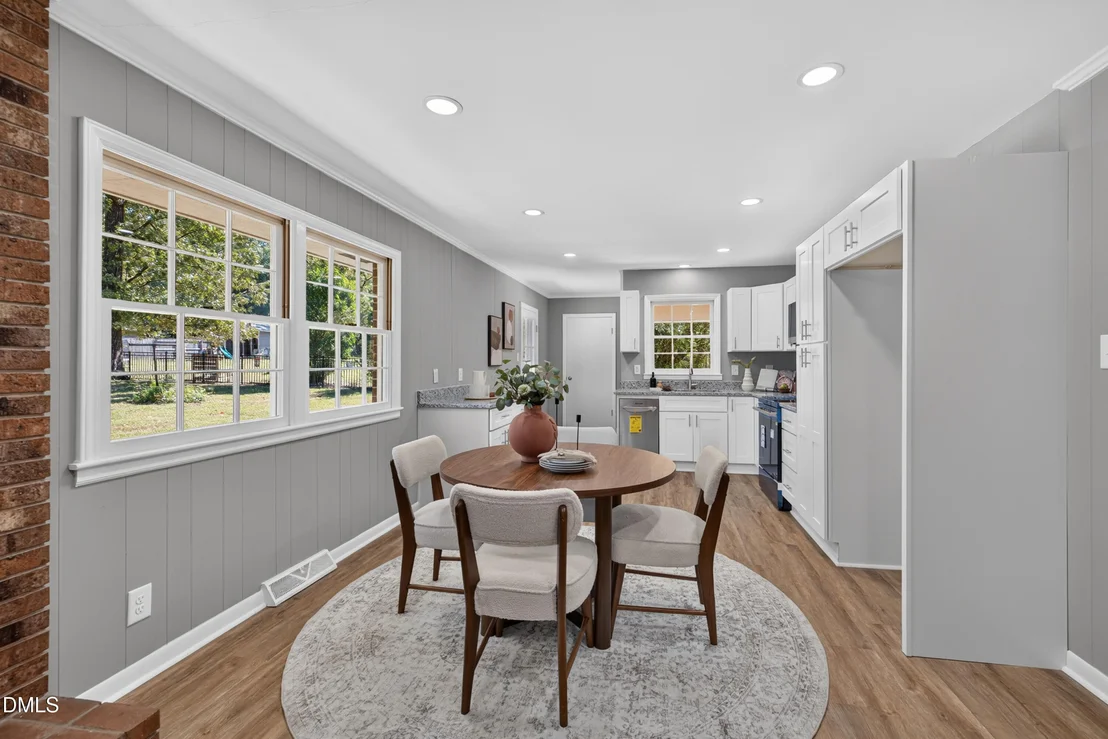 Photo of 2601 Rolling Pines Avenue