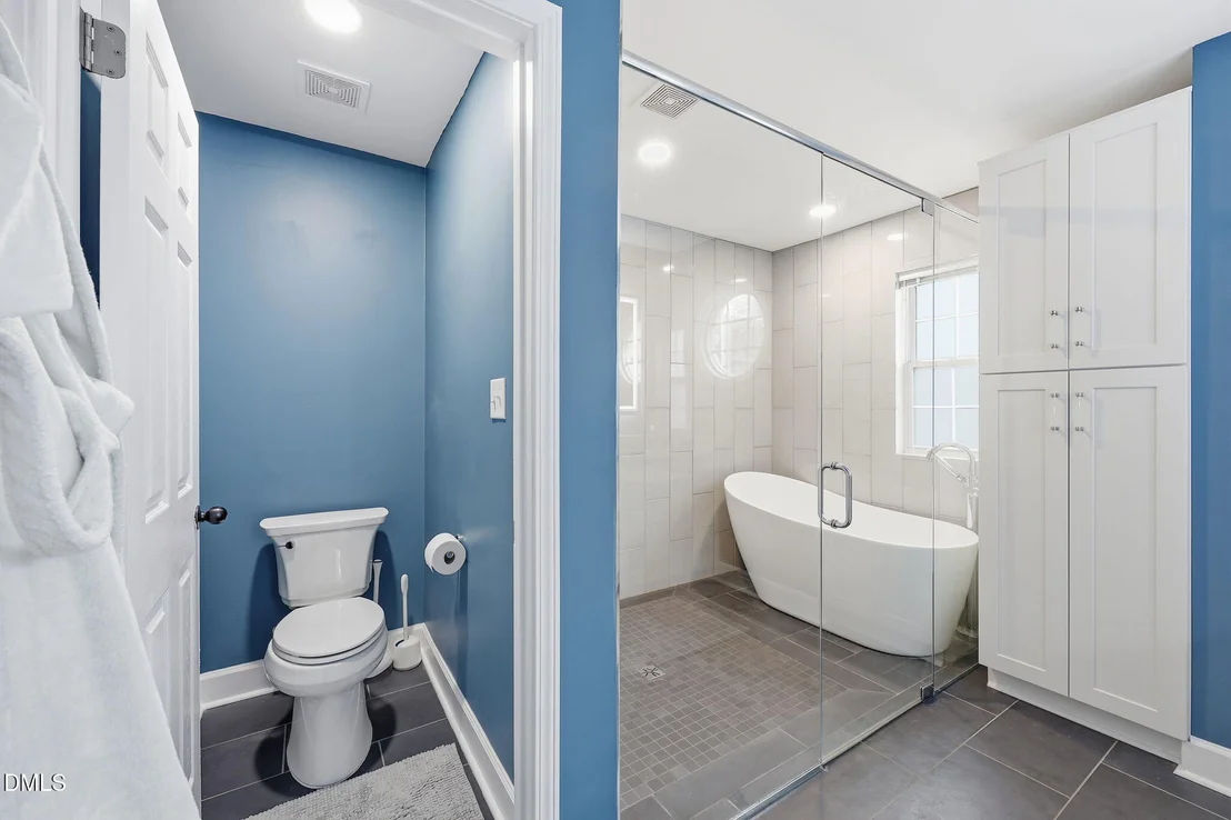 Photo of 211 Stablegate Drive