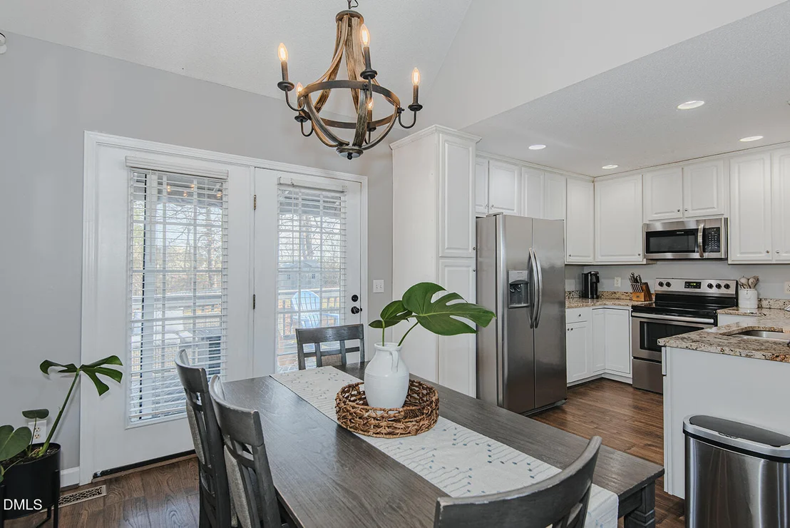 Photo of 611 Pebble Drive