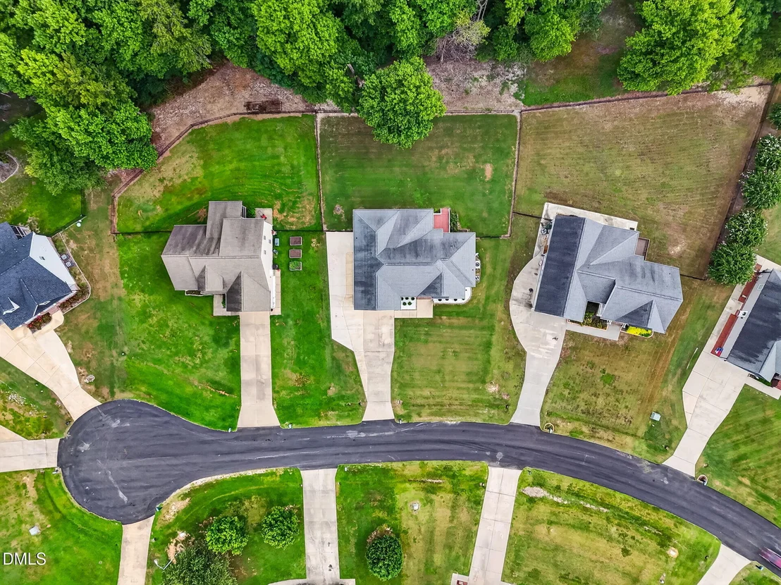 Photo of 308 Willowbrook Drive