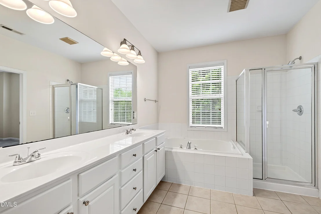 Photo of 118 N Fields Circle