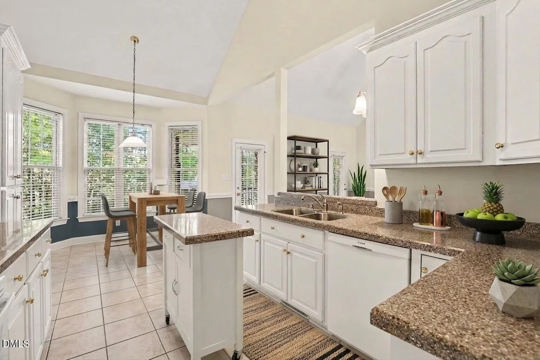 Photo of 113 Lake Point Drive