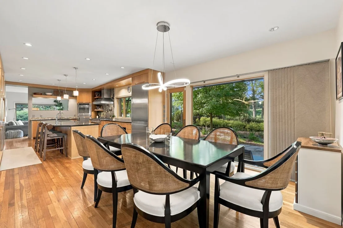 Photo of 3007 Surrey Road