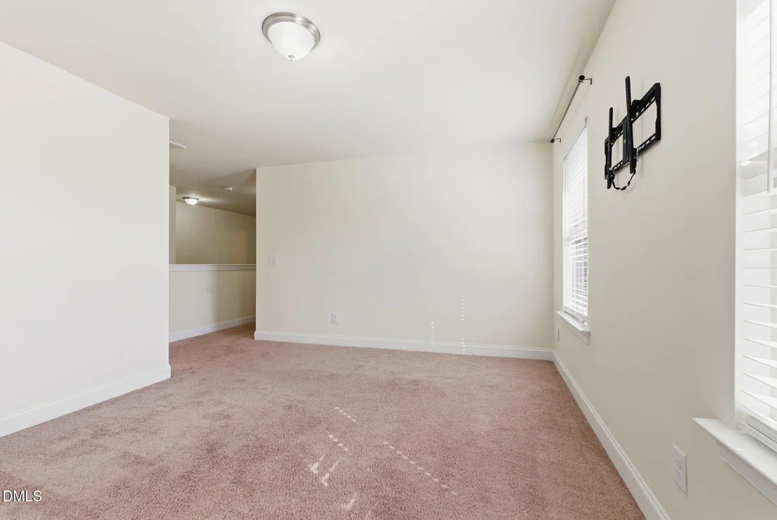 Photo of 105 Valleycruise Circle