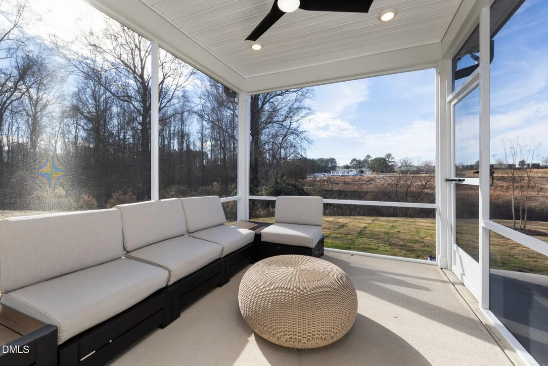 Photo of 3105 Warhorse Road