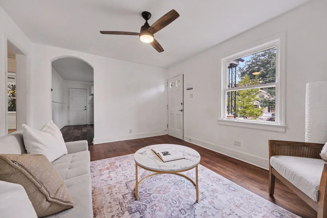 Photo of 415 N Guthrie Avenue