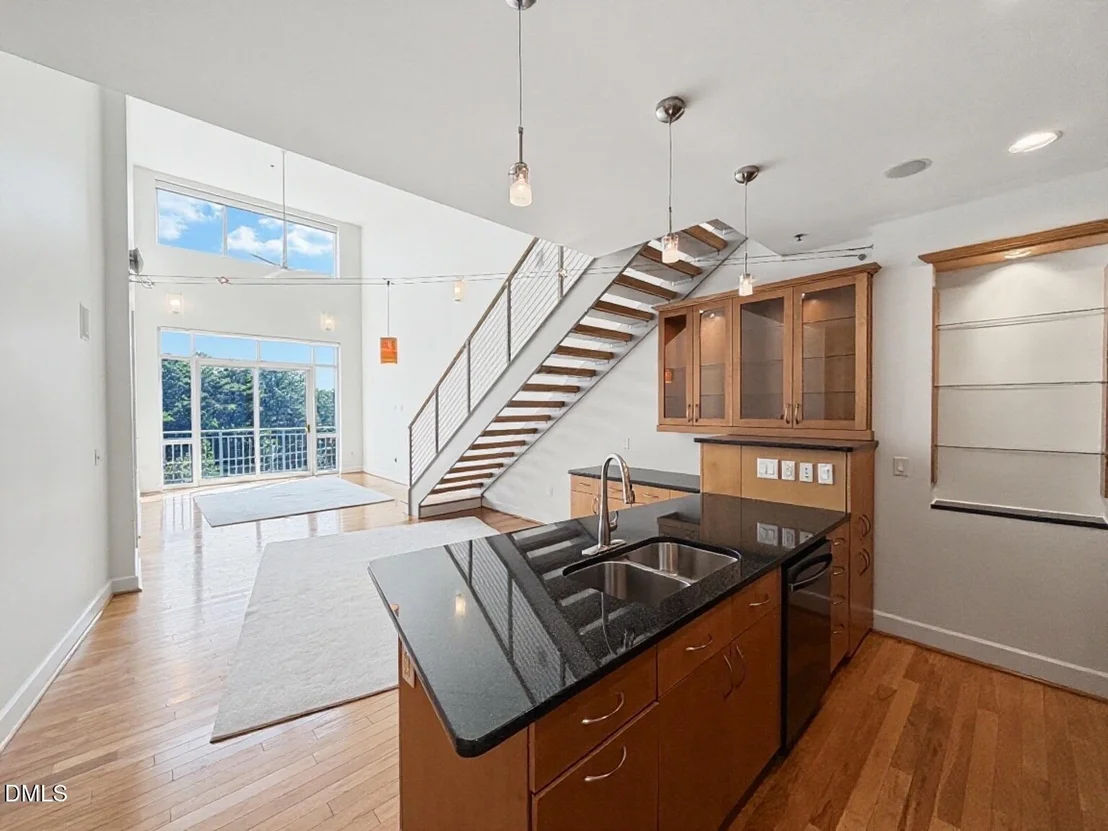 Photo of Unit 412 at 2608 Erwin Road